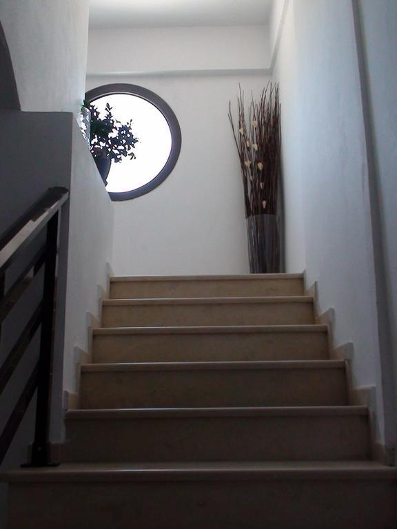 Center House 公寓 *